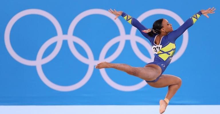 É do Brasil! Rebeca Andrade conquista prata na ginástica - Crédito: Laurence Griffiths/Getty Images