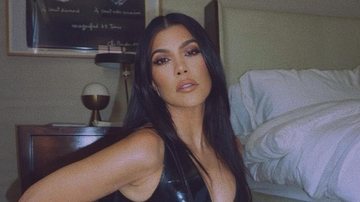 Kourtney Kardashian aposta na sensualidade em cliques só de sutiã - Foto/Instagram