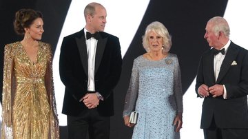 Família real marca presença na première de '007' - Getty Images