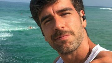 Marcos Pitombo resgata clique descamisado no nordeste - Reprodução/Instagram
