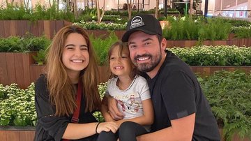 Fernando Zor e as filhas surgem juntinhos em foto linda - Reprodução/Instagram