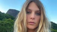 Isabela Santoni chama atenção ao exibir barriga chapada - Reprodução/Instagram
