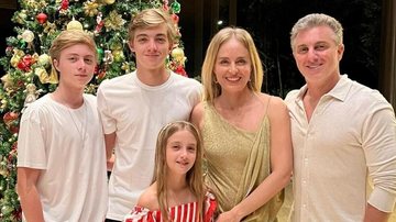 Angélica e Luciano Huck celebram o Natal em família - Foto/Instagram