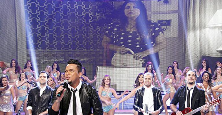 Bruno Cardoso, vocalista do Sorriso Maroto, canta a música-tema da personagem Perséfone em 'Amor à Vida'