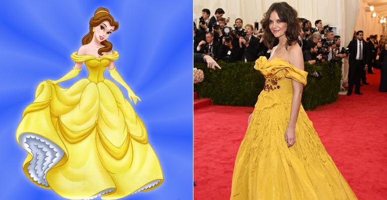 Com um vestido amarelo da grife Marchesa, Katie Holmes foi comparada à Bela, de A Bela e a Fera. Mas várias estrelas também lembraram personagens da Disney no red carpet do Met. Compare!