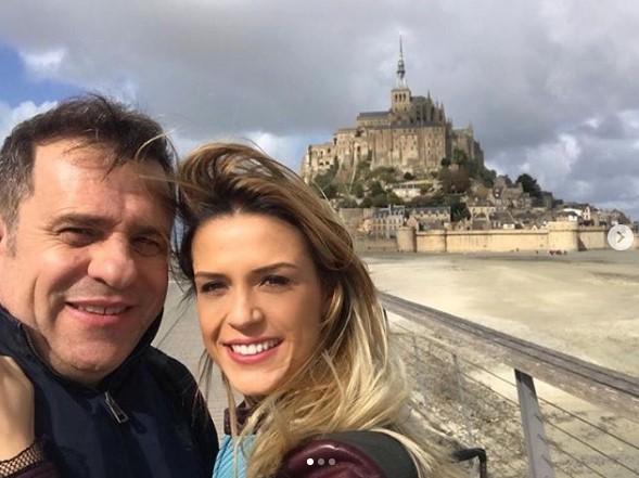 Beca Milano comemora um ano de casamento com Fernando Pelégio
