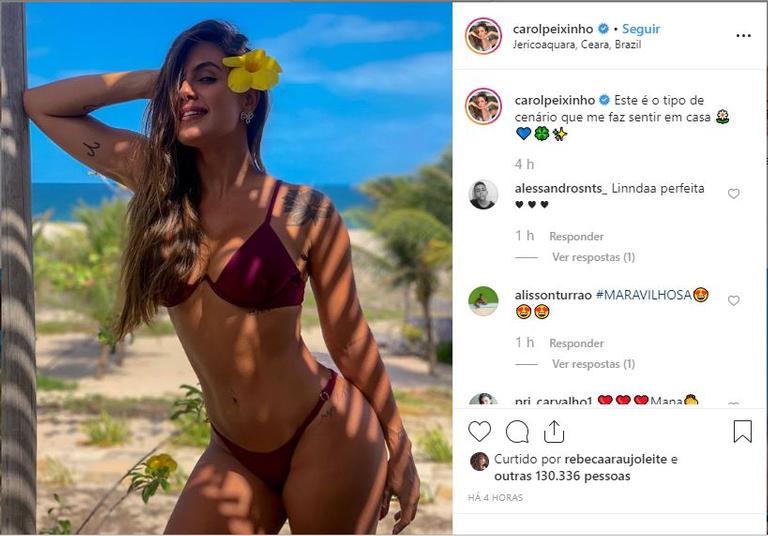 A ex-BBB Carol Peixinho fez um belo clique de biquíni na paradisíaca praia de Jericoaquara 