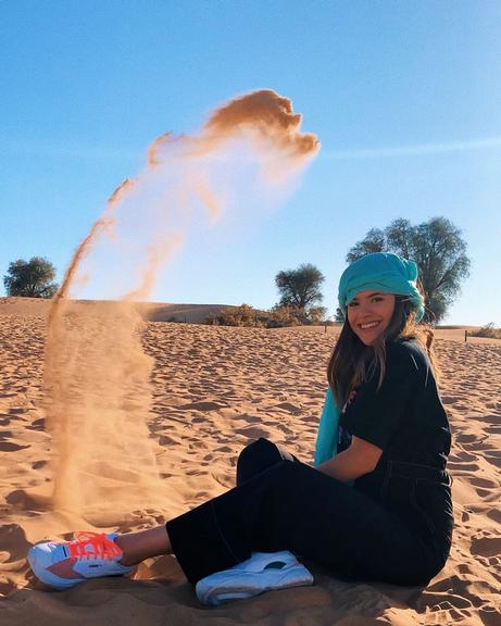 Maisa Silva curte férias em Dubai
