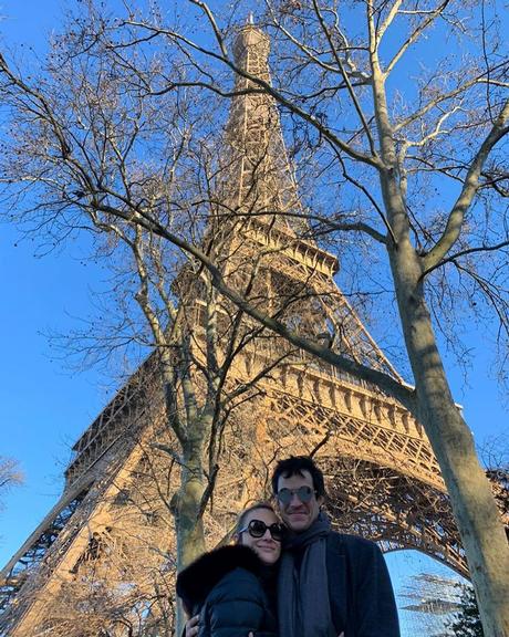 Mateus Solano com a esposa na Torre Eiffel