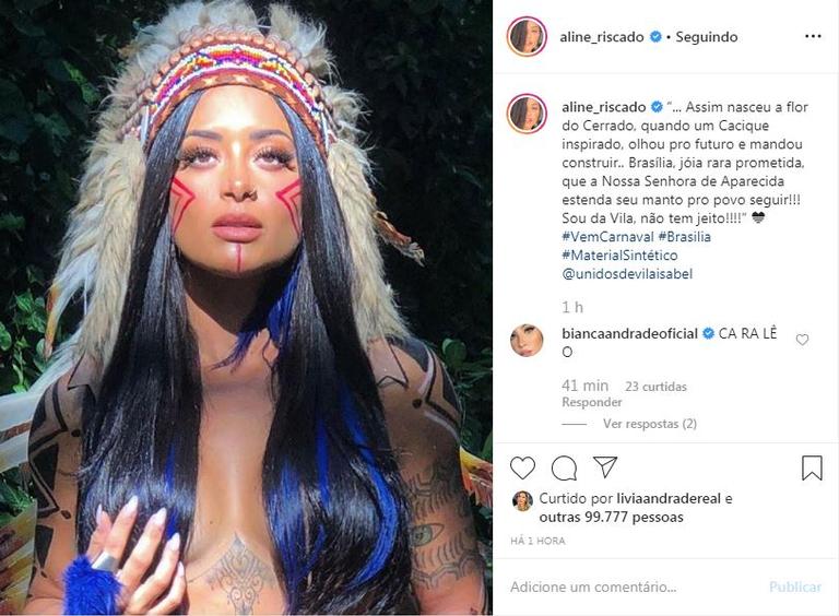 A bailarina posou vestida de índia em suas redes sociais em homenagem a escola em que é rainha de bateria no Rio de Janeiro 