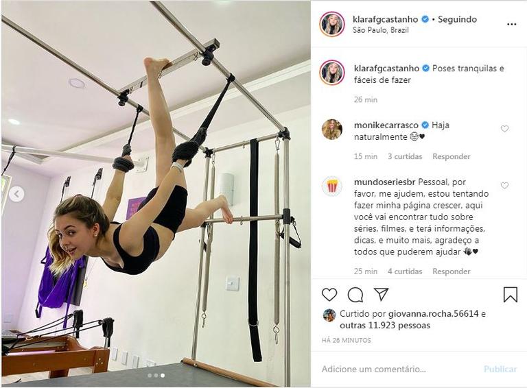 A atriz mostrou toda sua elasticidade em uma pose de pilates e surpreendeu seus fãs 
