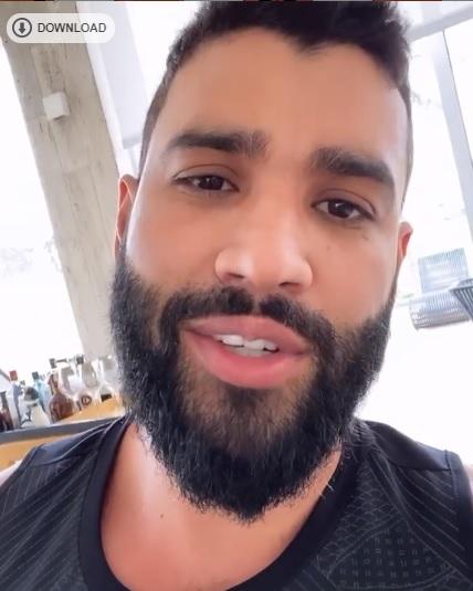 Gusttavo Lima pede opiniões de fãs à respeito de sua barba