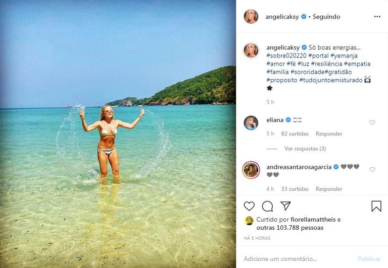 A apresentadora curtiu um dia na praia e compartilhou um clique feito no mar com seus seguidores