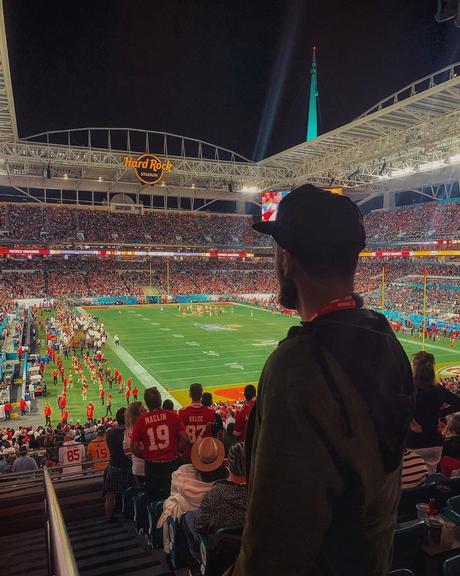 O ator viajou para os Estados Unidos para ver a final da NFL ao vivo 