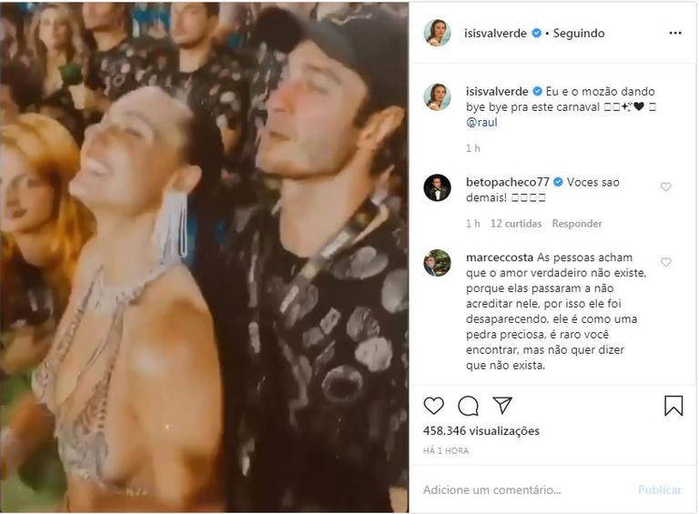 Isis Valverde postou um vídeo feito por um amigo onde aparece curtindo muito o Carnaval ao lado do marido 