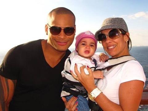 Scheila Carvalho com a família em Cruzeiro