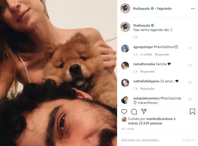 Thaila Ayala diverte os internautas em foto com Renato Goés