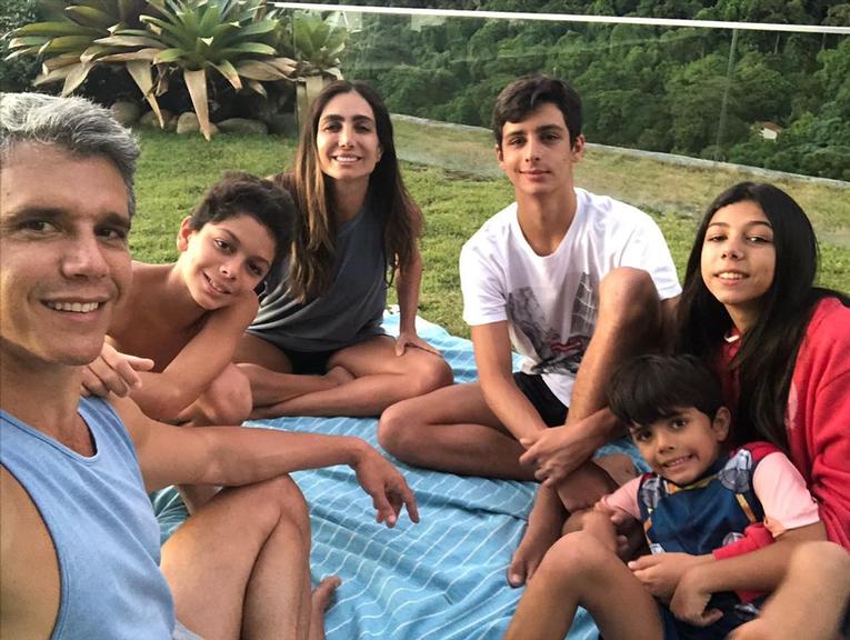 Márcio Garcia foto com a família