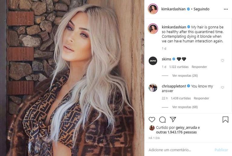 Kim Kardashian revela vontade de ficar loira após isolamento