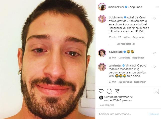 Vinicius Martinez aparece chorando e confunde os seguidores