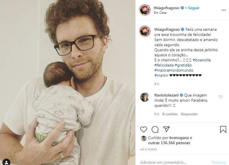  Thiago Fragoso celebra primeira semana de vida do filho
