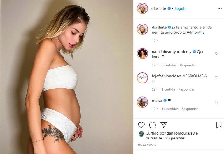 Esposa de Kaká, Carol Dias mostra barriguinha de 4 meses
