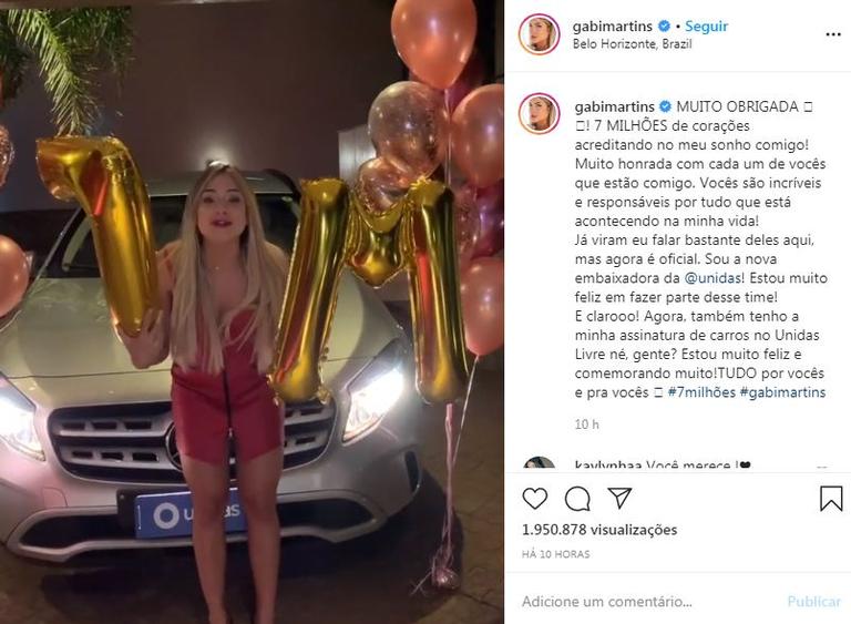  Gabi Martins ganha carro ao comemorar 7 milhões de seguidores 