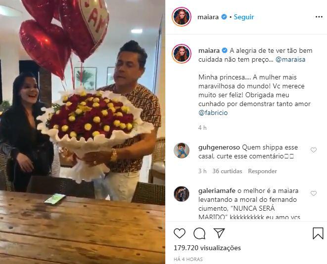 Maraisa ganha flores do namorado em comemoração a dois meses juntos