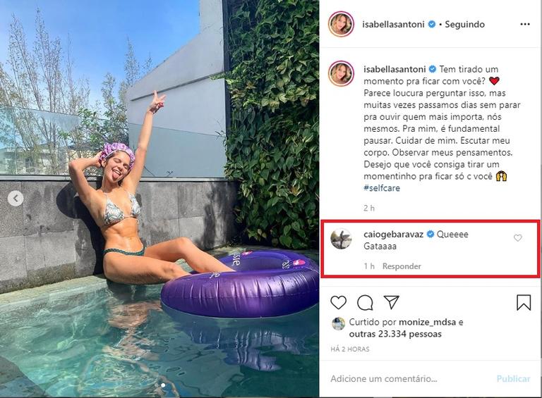 Isabella Santoni recebe elogios ao posar na piscina