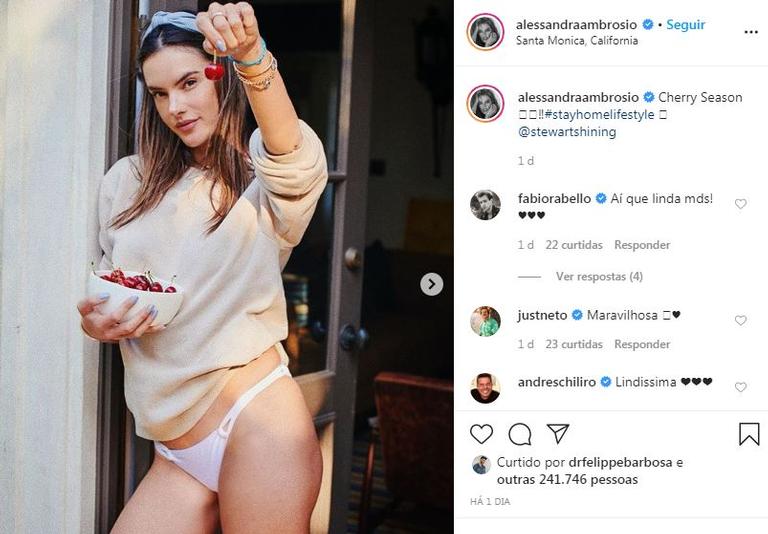 Alessandra Ambrosio posa de calcinha e moletom em ensaio