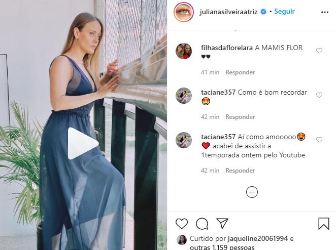Juliana Silveira canta música de Floribella