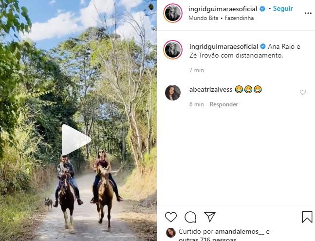 Ingrid Guimarães curte passeio de cavalo
