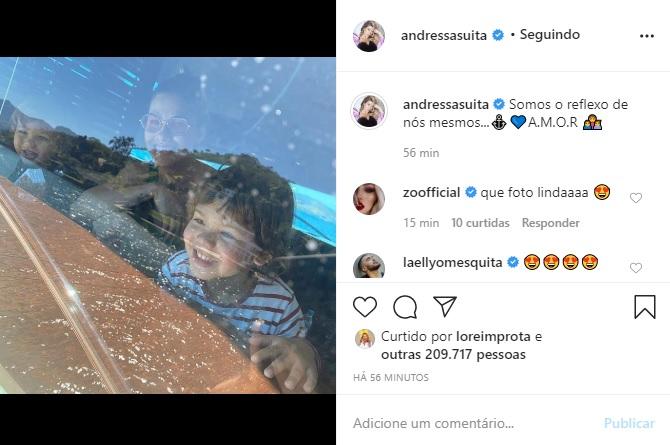 Andressa Suita posta foto com os filhos em passeio de barco