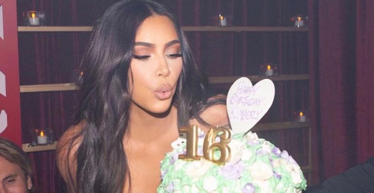 Após completar 40 anos, Kim Kardashian ganha festa luxuosa de sua família 