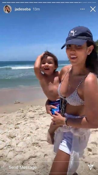 Jade Seba mostra dia de praia ao lado do herdeiro, Zion
