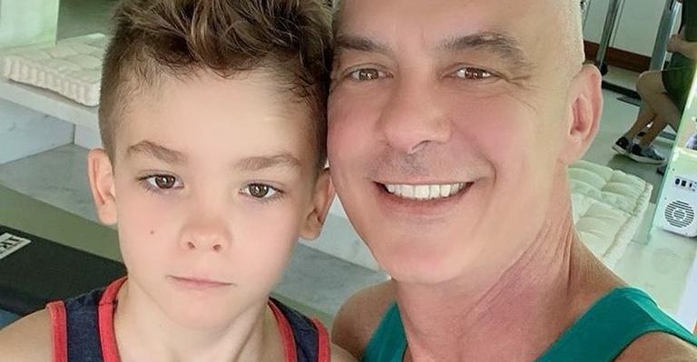 Alexandre Correa, marido de Ana Hickmann, postou uma linda foto ao lado do seu filho, o Alezinho