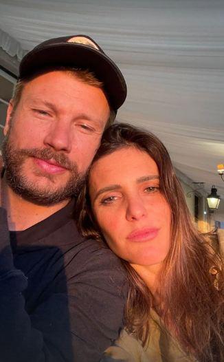 Fernanda Lima e Rodrigo Hilbert curtem momento de casal longe dos filhos