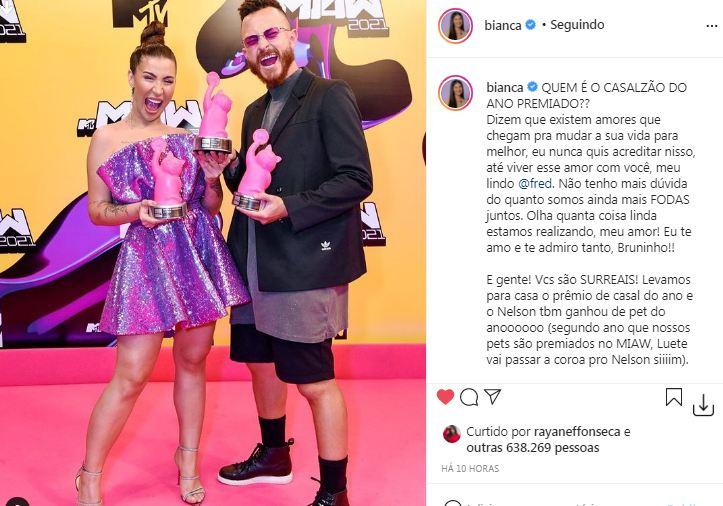 Bianca Andrade e Fred ganham prêmio de casal do ano do MTV MIAW