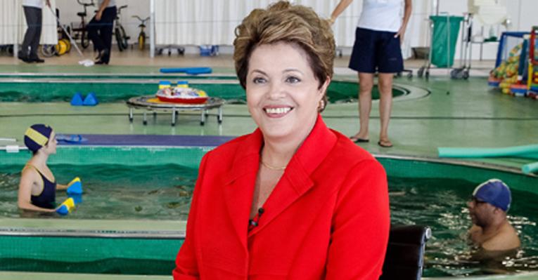 O DIA EM RESUMO: <strong>Dilma Rousseff</strong> diz que é mais difícil ser mulher comum que presidente