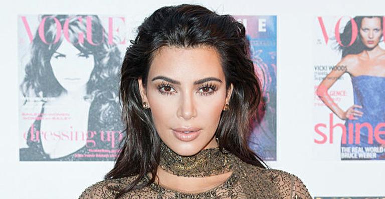 Kim Kardashian revela que tirou mais de 6 mil selfies em viagem ao México