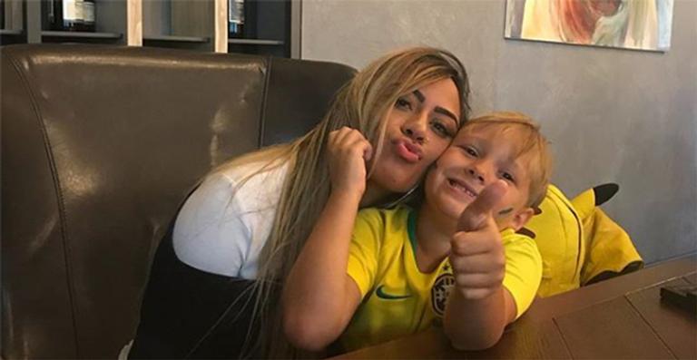 Mãe de Neymar Jr. flagra momento fofo de Davi Lucca e Rafaella Santos