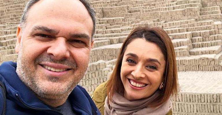 Catia Fonseca celebra aniversário do marido e se declara
