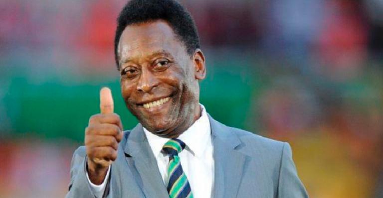 Boletim médico afirma que Pelé passará pela remoção de um cálculo