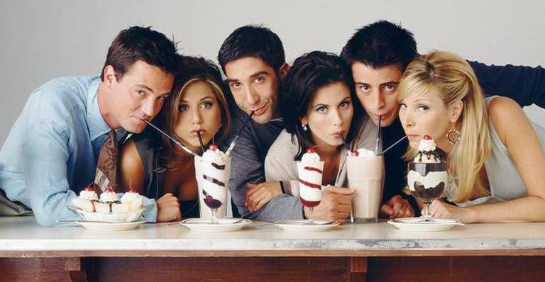 Reencontro histórico de elenco de Friends agita a web: ''Não posso acreditar''