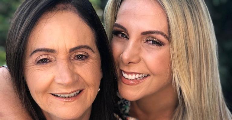 Carla Perez celebra aniversário da mãe com homenagem: ''Exemplo para minha vida!''