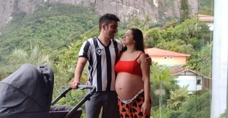 Marcelo Adnet anuncia o nascimento de sua primeira filha com Patrícia Cardoso