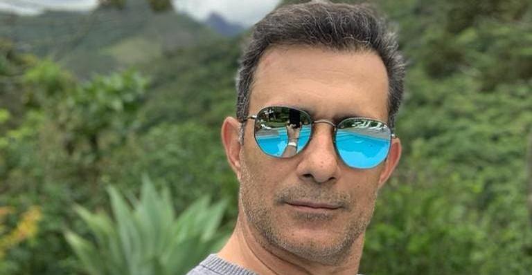 Aos 51 anos, Marcos Pasquim surge com roupa de treino e é elogiado: ''Muito lindo''