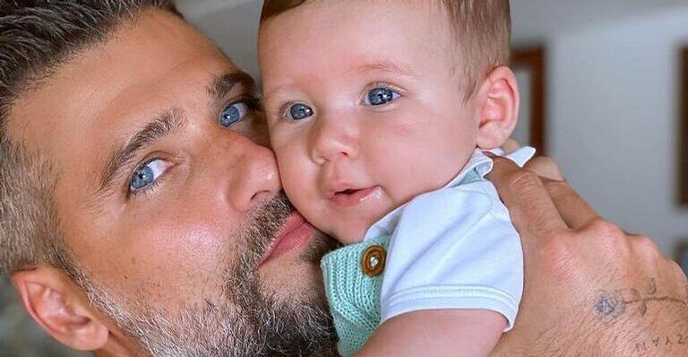 Bruno Gagliasso celebra 8 meses do filho, Zyan, e se declara: ''Ele é apaixonado pela natureza''