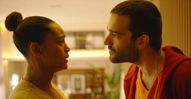 Taís Araujo mostra bastidores de 'Amor de Mãe' com Humberto Carrão: ''Quem vê close, não vê corre''
