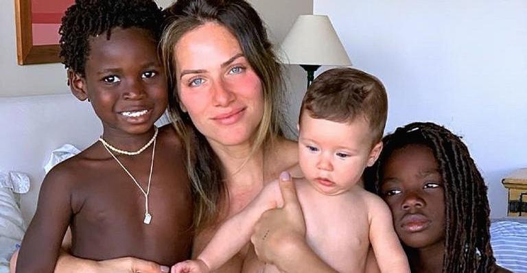 Giovanna Ewbank se diverte com dia de beleza com os filhos: ''Makes maravilhosas''
